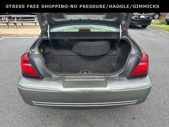 Used 2002 Mercury Grand Marquis GS image 31