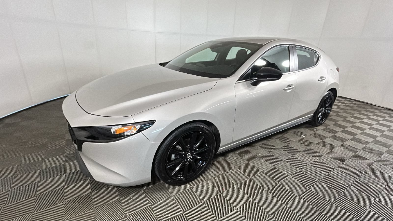 Used 2024 MAZDA MAZDA3 s FWD image 7