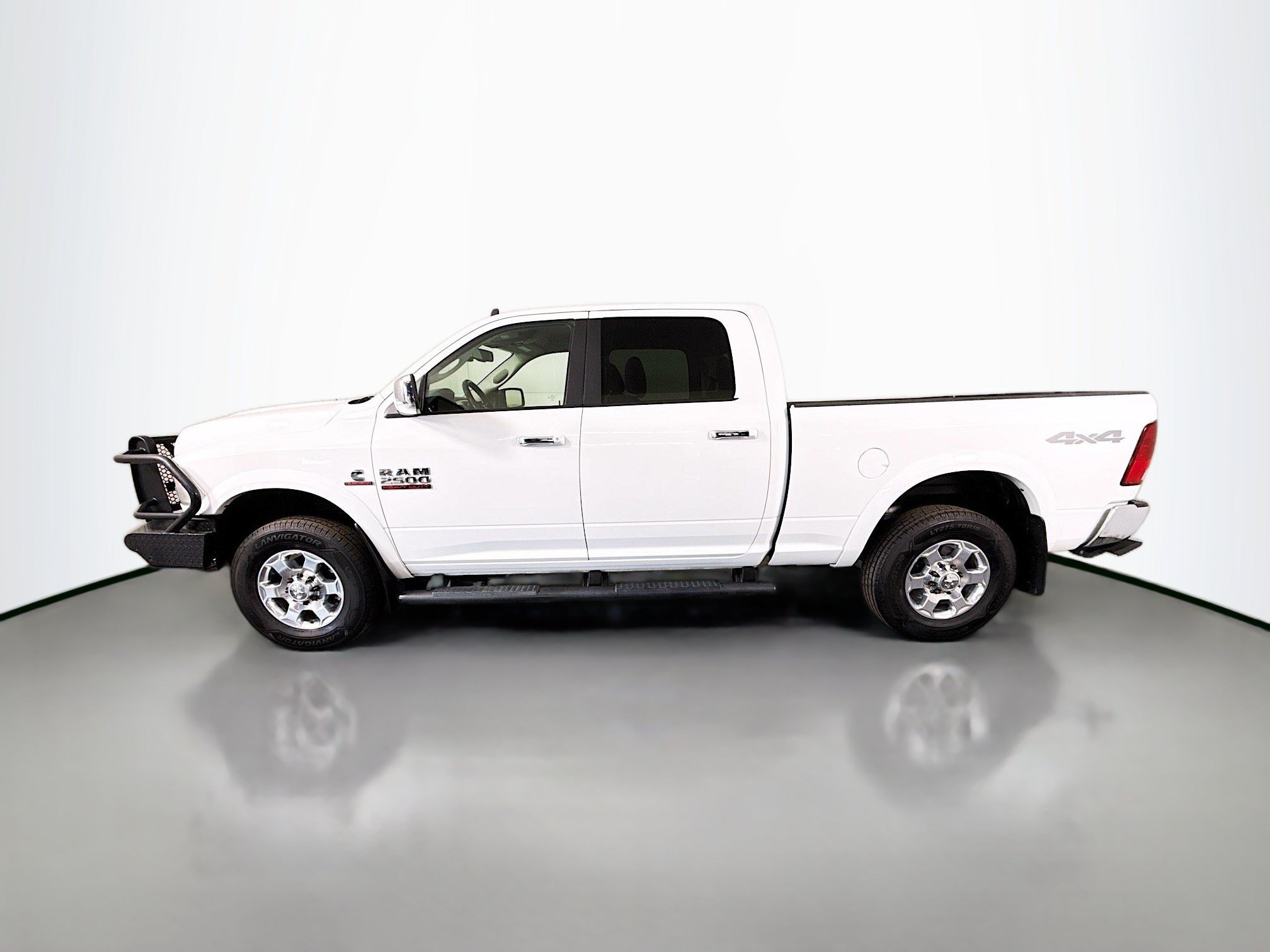 Used 2018 RAM 2500 Big Horn w/ Harvest Edition AWD/4WD image 6
