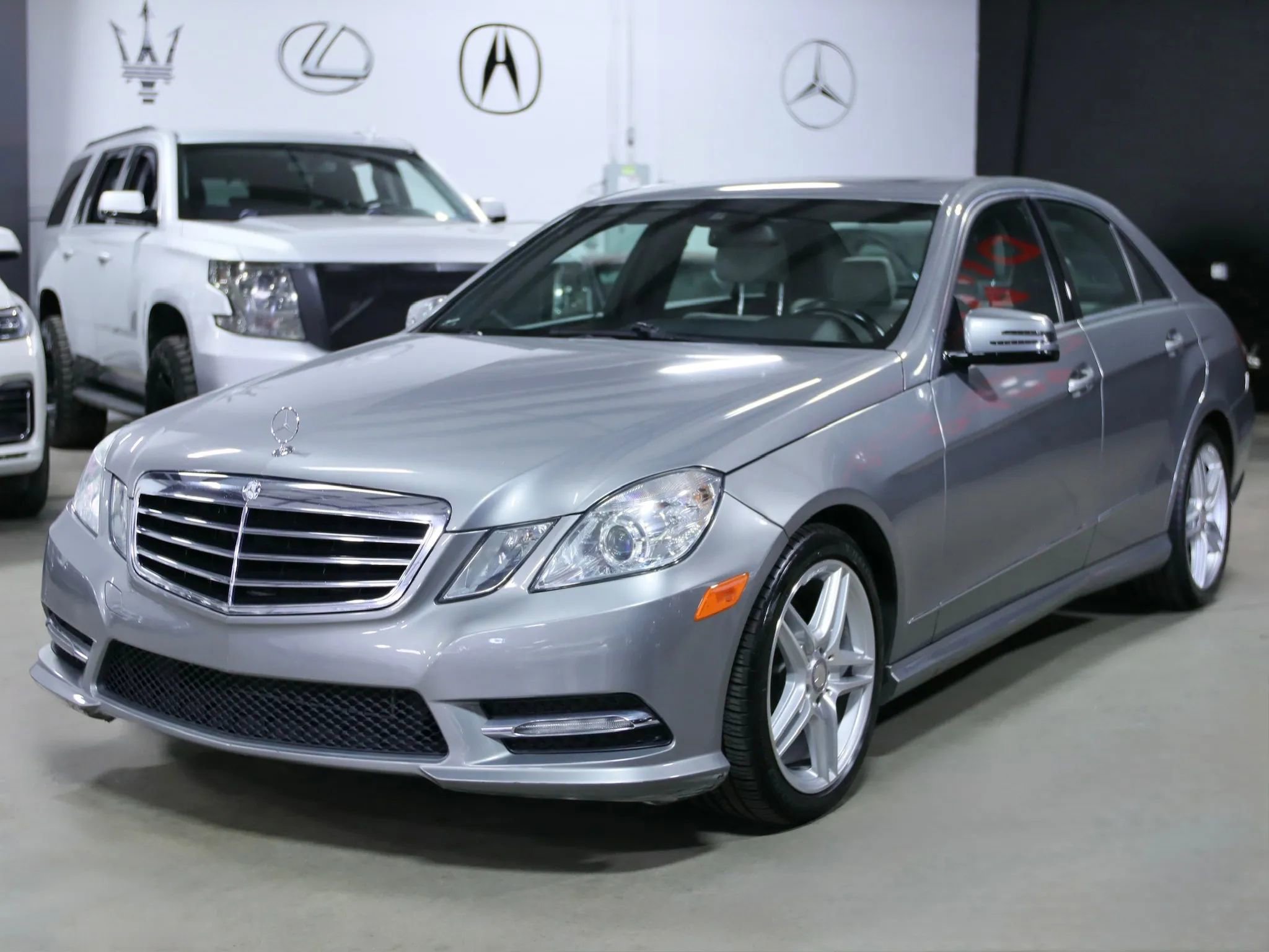Used 2013 Mercedes-Benz E 350 Sedan image 6