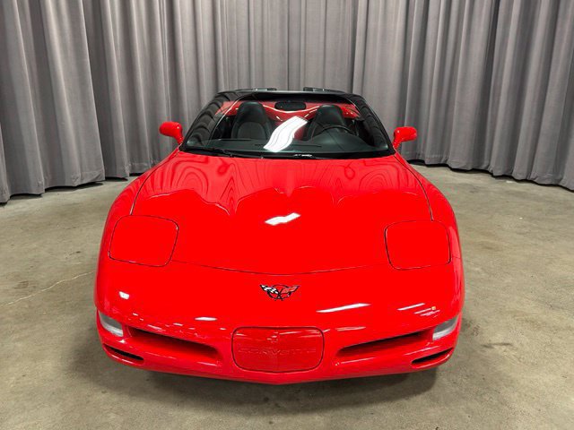 Used 1998 Chevrolet Corvette Convertible w/ Memory Pkg RWD image 2