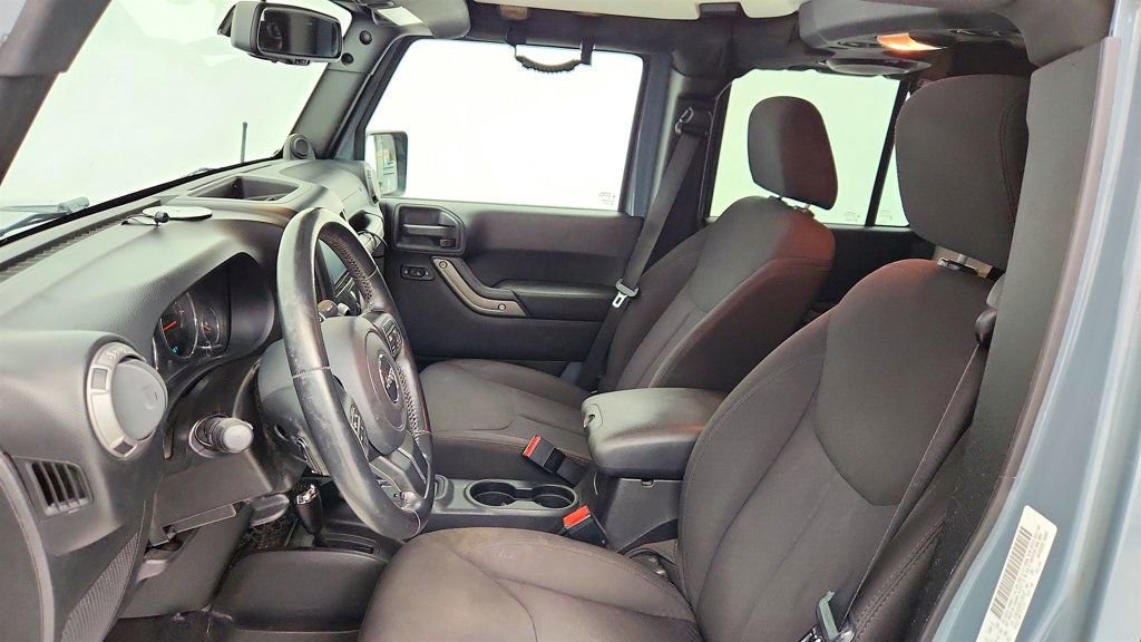 Used 2014 Jeep Wrangler Unlimited Sport w/ Quick Order Package 24S AWD/4WD image 18