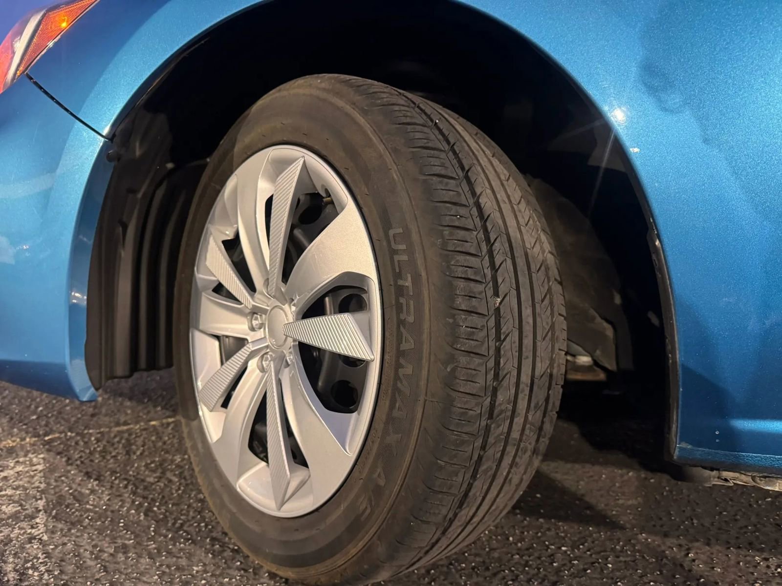 Used 2018 Subaru Impreza 2.0i AWD/4WD image 19