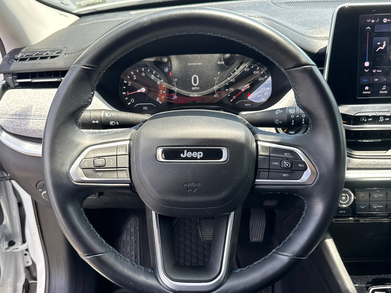 Used 2022 Jeep Compass Latitude w/ Convenience Group AWD/4WD image 15