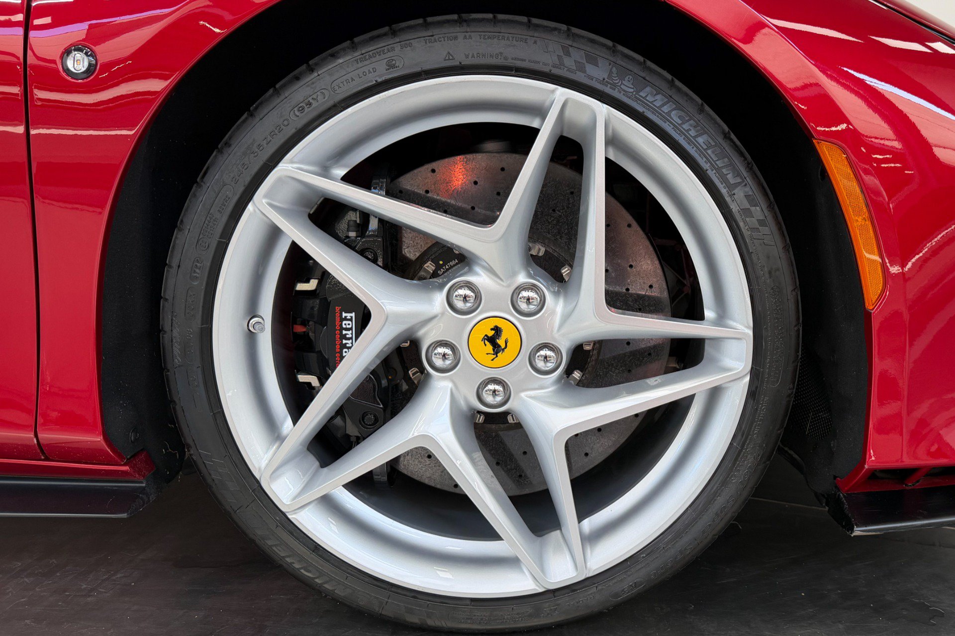 Used 2023 Ferrari F8 Tributo RWD image 11