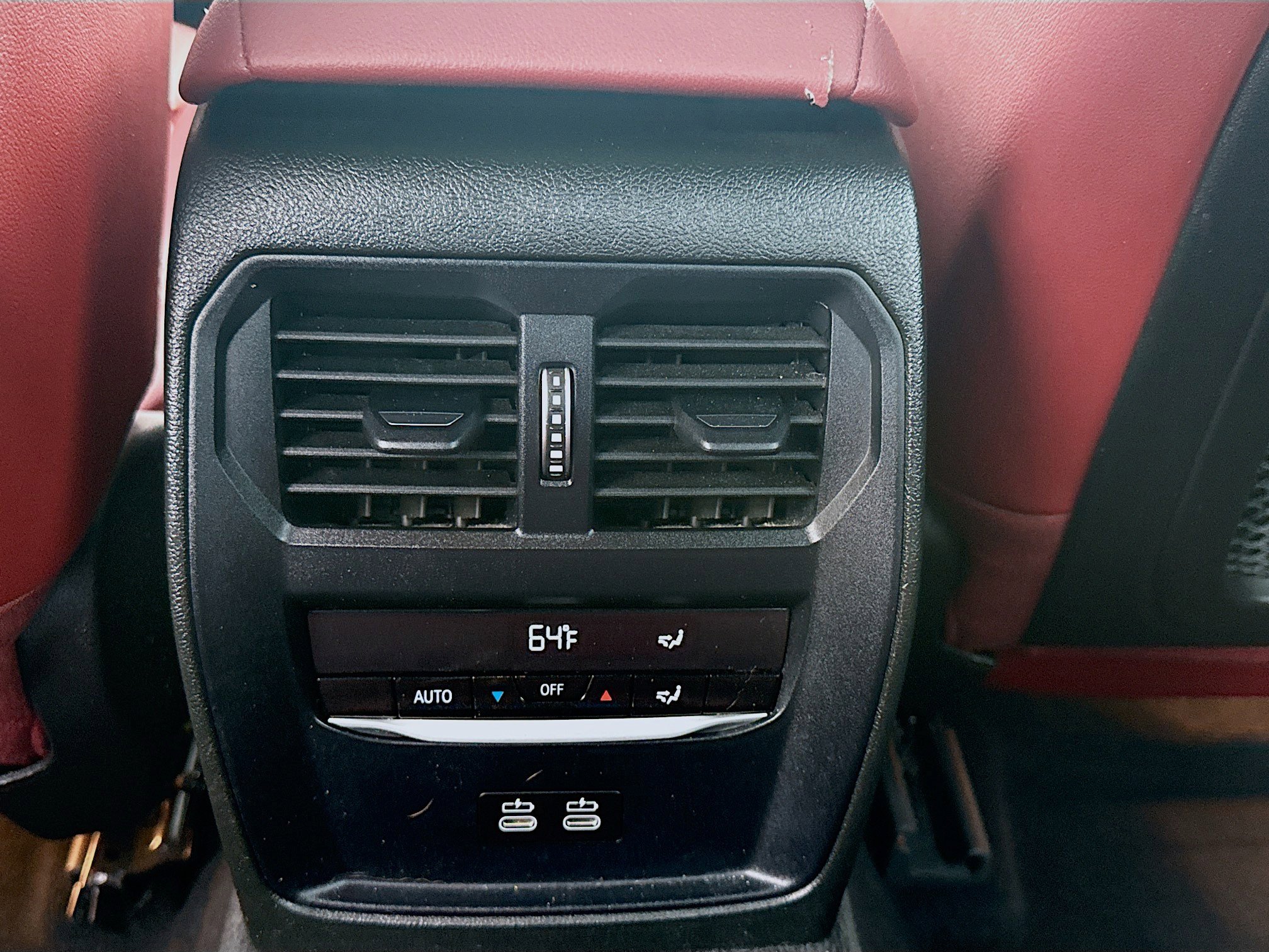 Used 2022 BMW 330i Sedan w/ Convenience Package image 23