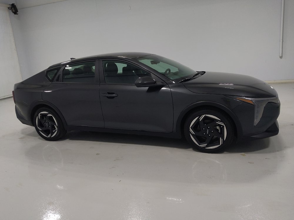 Used 2025 Kia K4 EX FWD image 11
