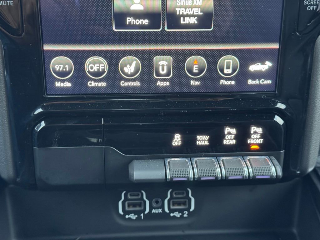 Used 2021 RAM 1500 Laramie w/ Sport Appearance Package AWD/4WD image 14