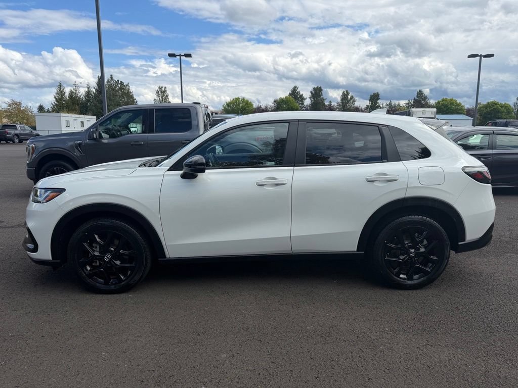 Used 2024 Honda HR-V Sport image 5