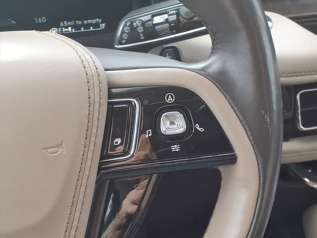 Used 2020 Lincoln Aviator Reserve w/ Equipment Group 202A AWD/4WD image 14