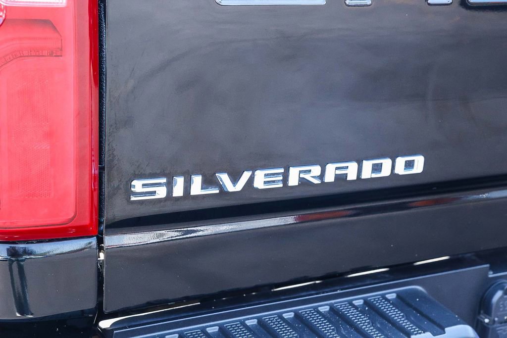 Used 2022 Chevrolet Silverado 3500 LTZ image 10
