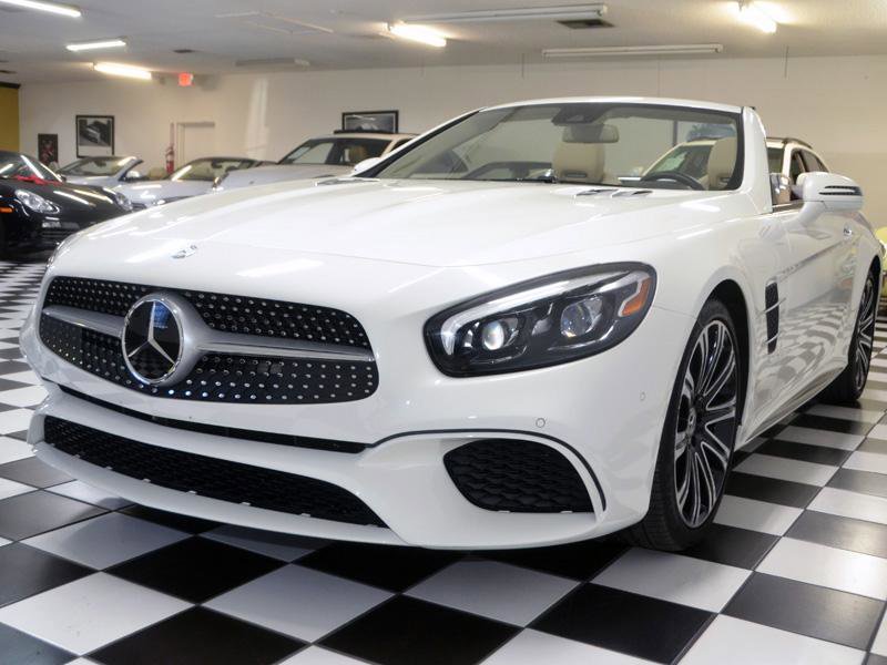 Used 2017 Mercedes-Benz SL 450 w/ Premium I Package image 5