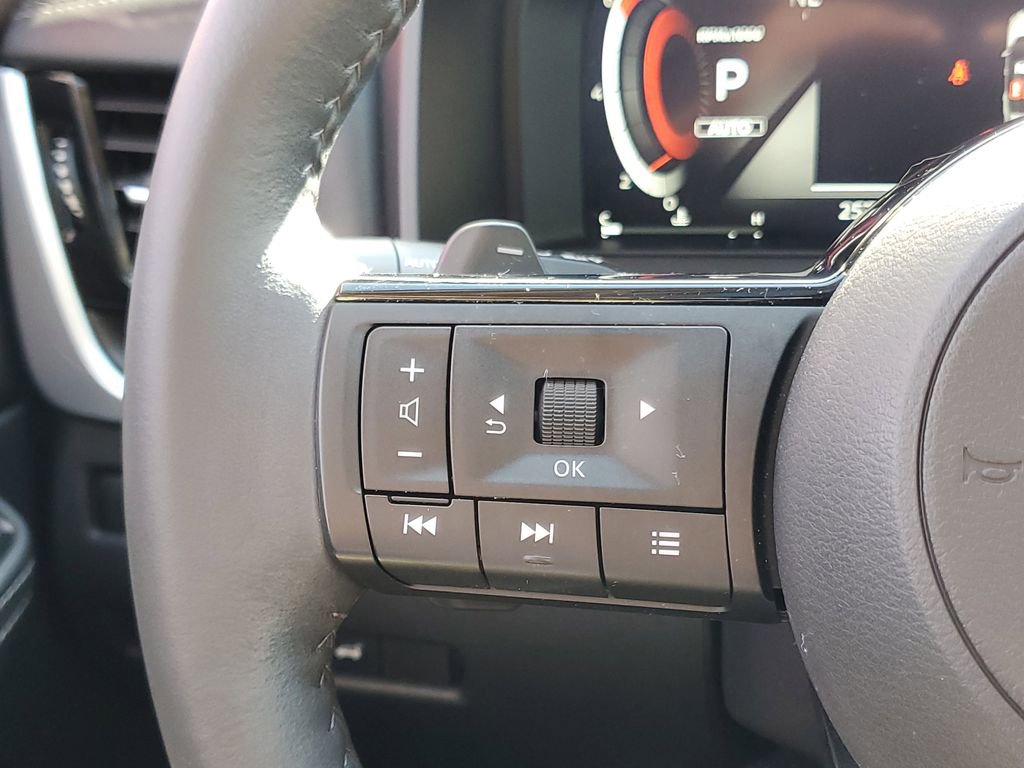 Certified 2023 Nissan Rogue Platinum w/ Platinum Premium Package AWD/4WD image 22