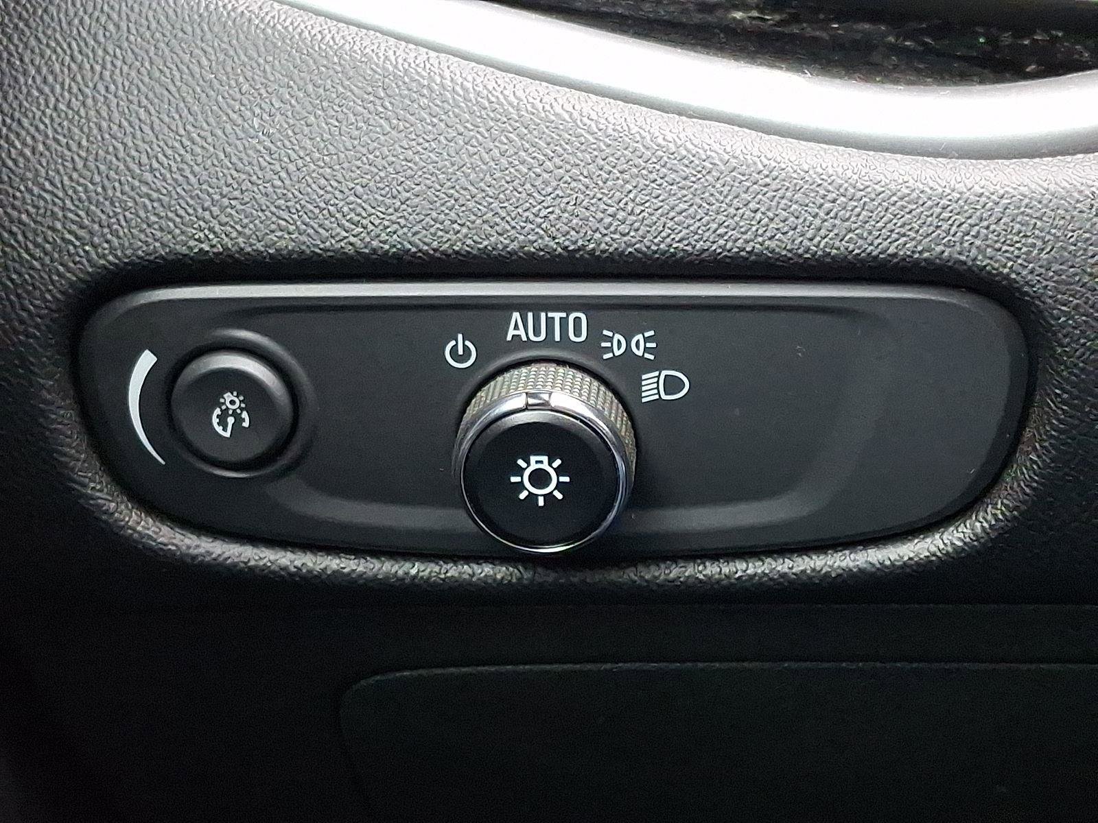 Used 2024 Chevrolet Malibu LT FWD image 26