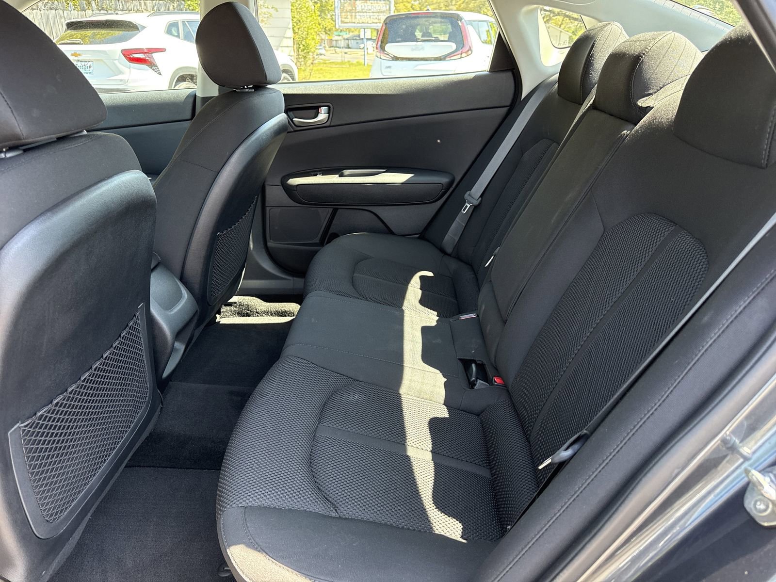 Used 2020 Kia Optima LX image 10