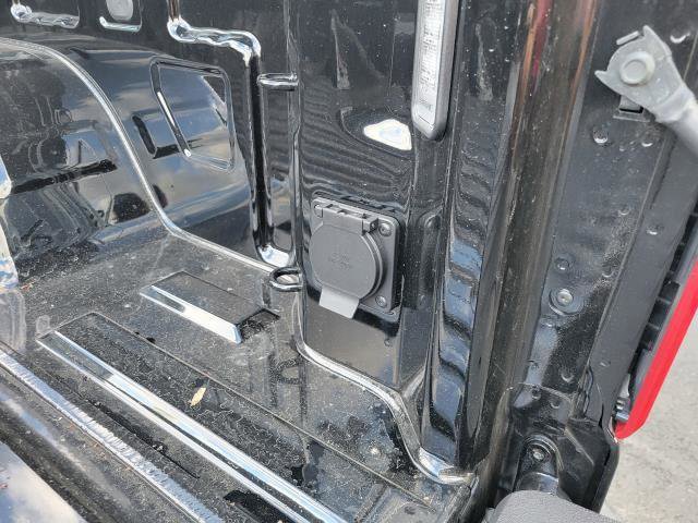 Used 2026 Chevrolet Silverado 1500 Custom w/ Turbomax Blackout Package AWD/4WD image 28