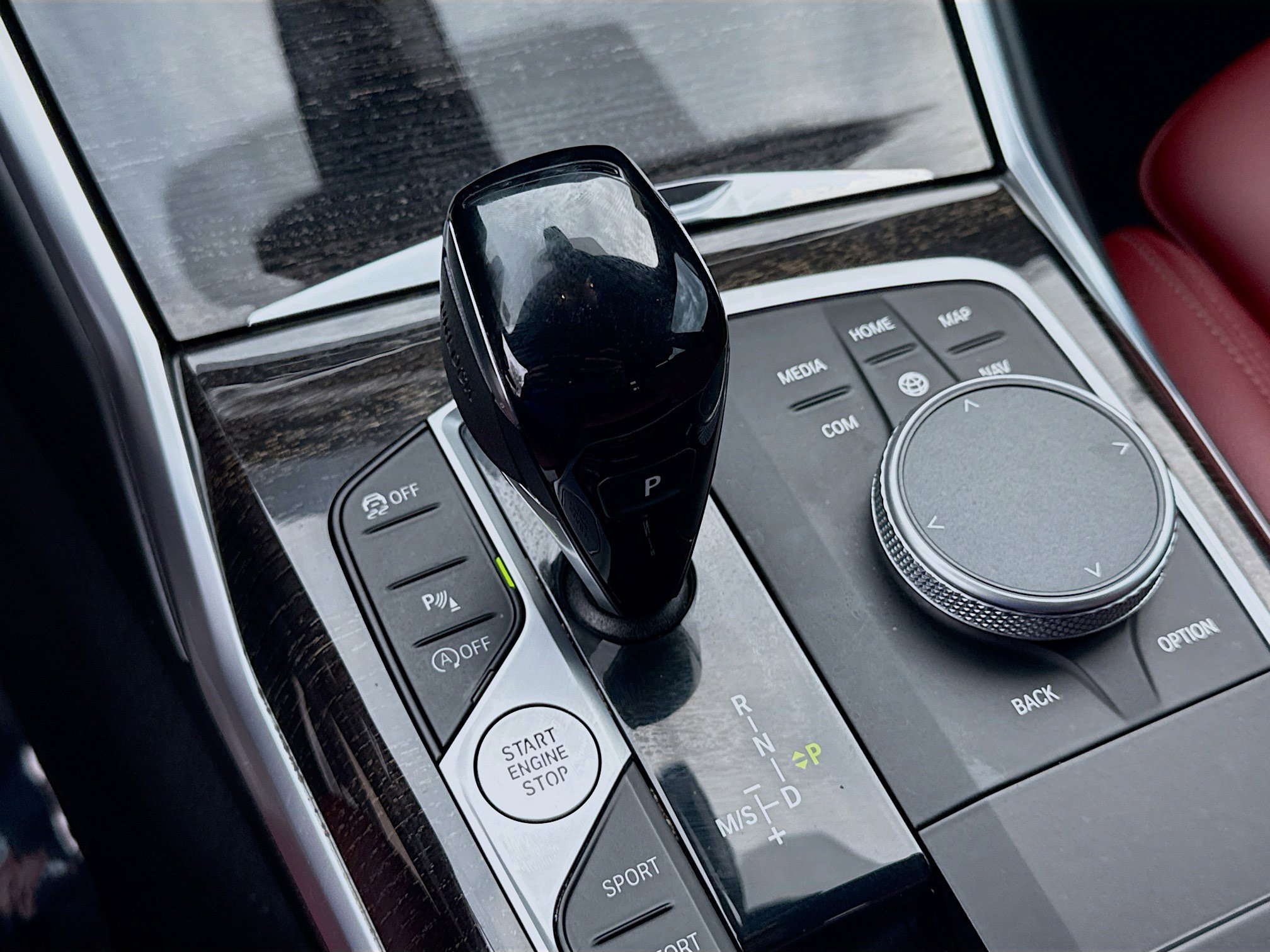 Used 2022 BMW 330i Sedan w/ Convenience Package image 16