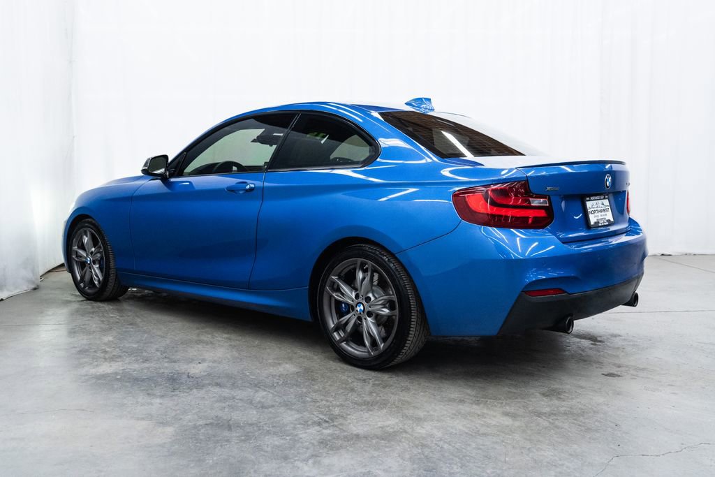 Used 2015 BMW M235i xDrive Coupe image 4
