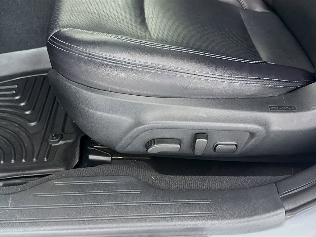 Used 2018 Subaru Outback 2.5i Limited AWD/4WD image 22