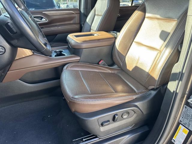 Used 2021 Chevrolet Tahoe High Country w/ Premium Package image 14