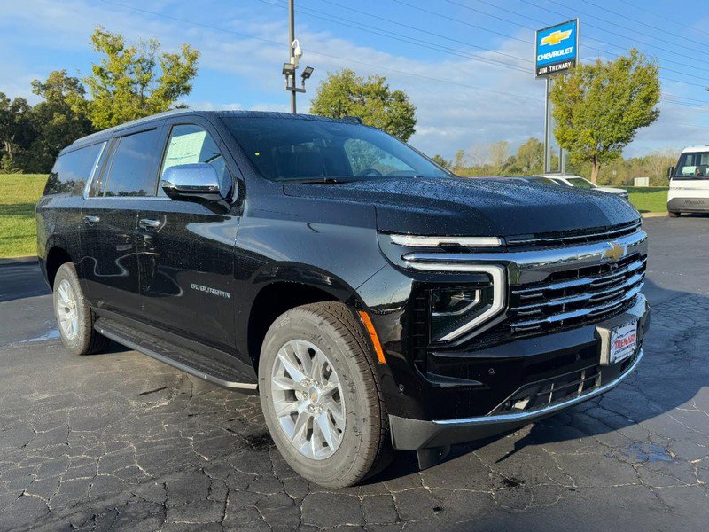 New 2026 Chevrolet Suburban Premier image 31