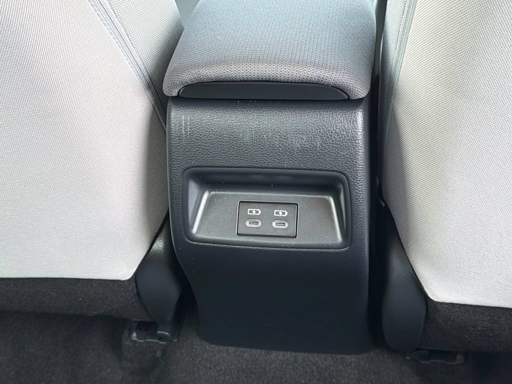 Used 2024 Toyota Corolla LE FWD image 15