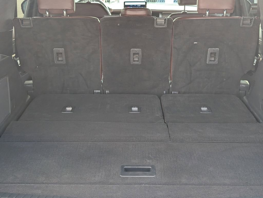 Used 2024 Ford Expedition Limited image 7