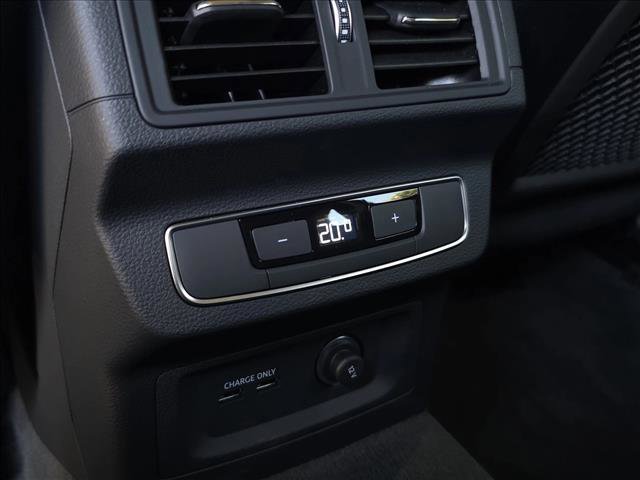 Certified 2025 Audi Q5 e Premium Plus w/ Premium Plus Package image 17