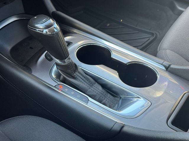 Used 2018 Chevrolet Malibu LT image 31