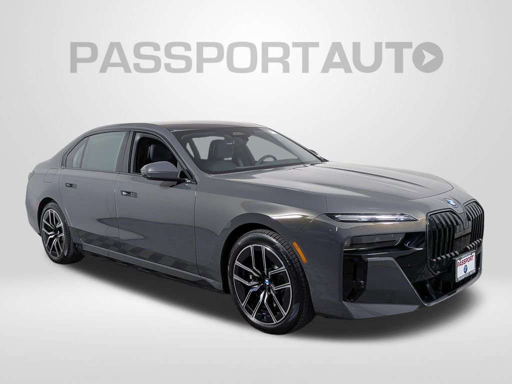 Used 2026 BMW i7 eDrive50 w/ Executive Package RWD image 10