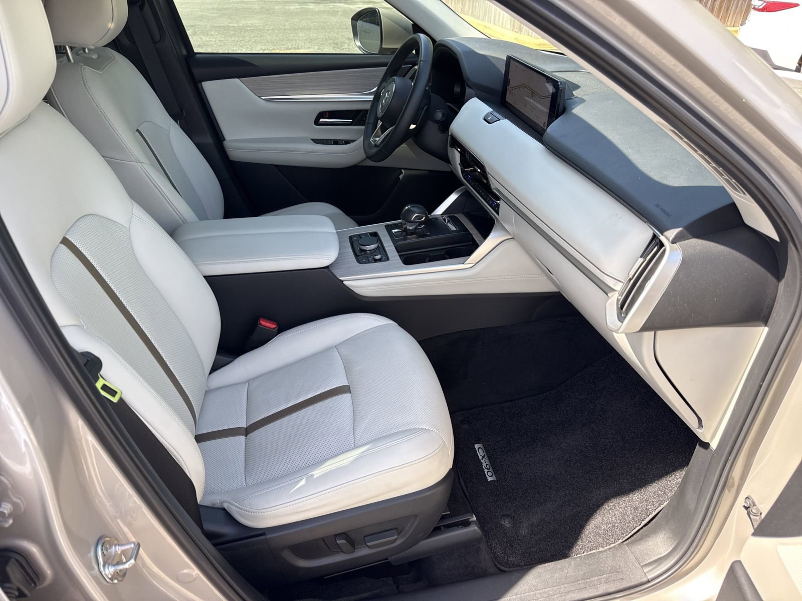 Used 2024 MAZDA CX-90 Plug-In Hybrid w/ Premium Plus image 37