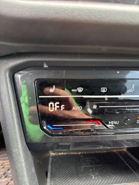 Certified 2023 Volkswagen Tiguan SE R-Line FWD image 8