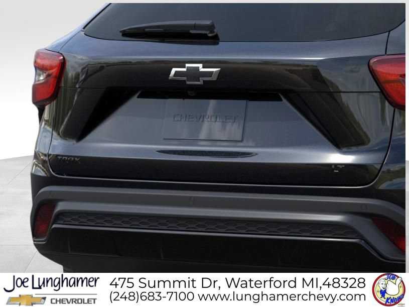 New 2026 Chevrolet Trax LT w/ Driver Confidence Package FWD image 14