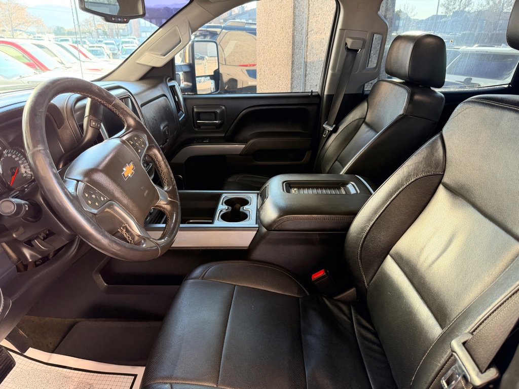 Used 2017 Chevrolet Silverado 2500 LTZ w/ Duramax Plus Package image 7