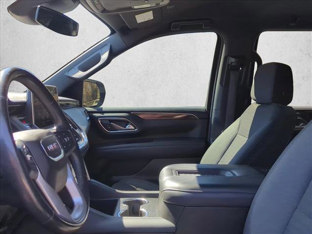 Used 2023 GMC Yukon SLE image 10