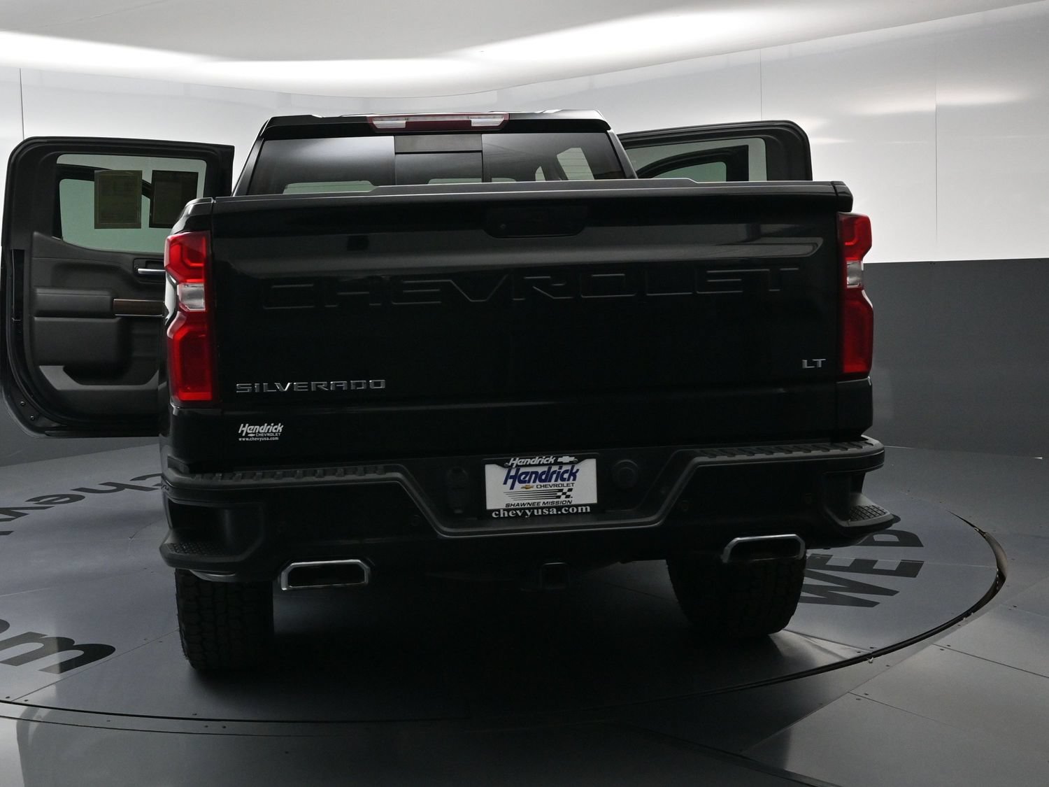 Used 2020 Chevrolet Silverado 1500 LT Trail Boss AWD/4WD image 27