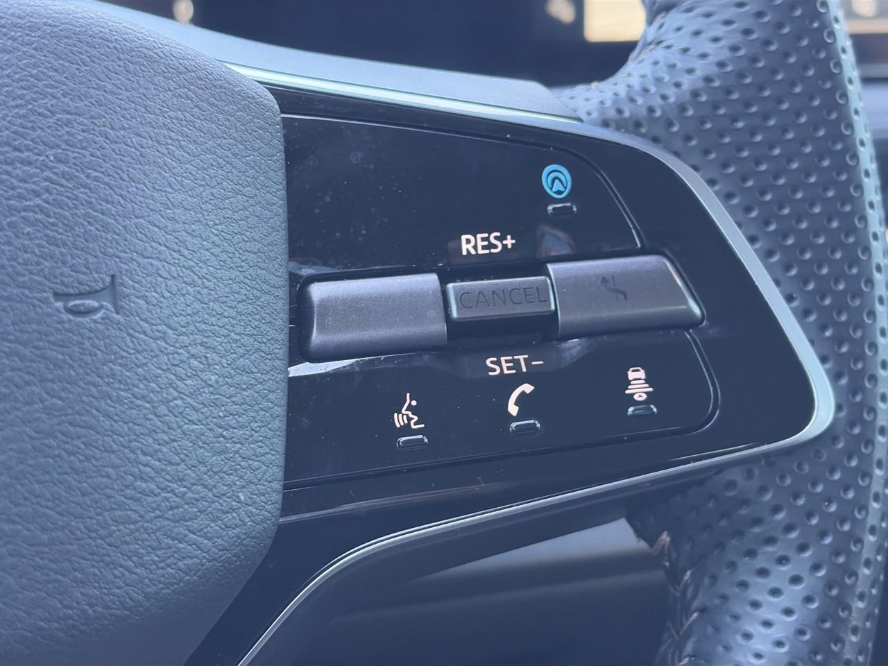 Certified 2024 Nissan Ariya FWD image 25