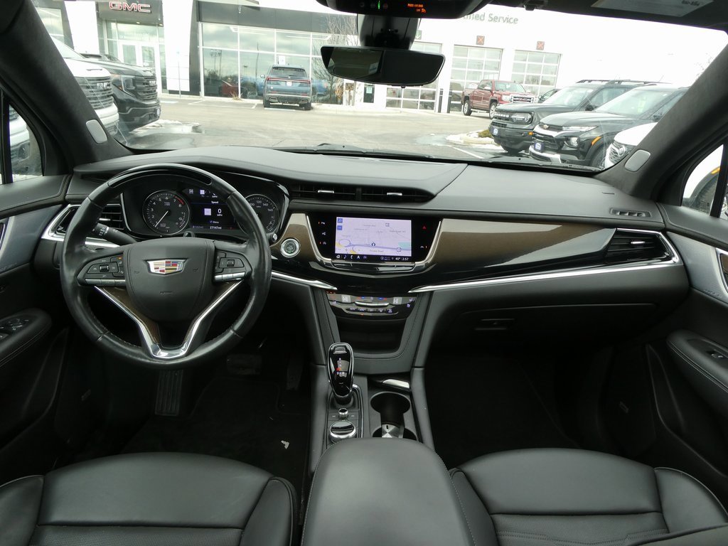 Used 2024 Cadillac XT6 Premium Luxury w/ Platinum Package image 4