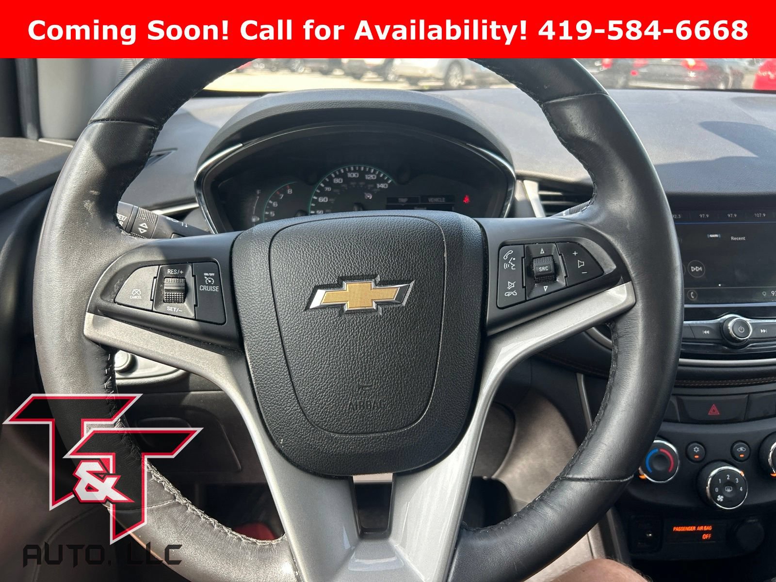 Used 2018 Chevrolet Trax LT w/ LT Convenience Package FWD image 9