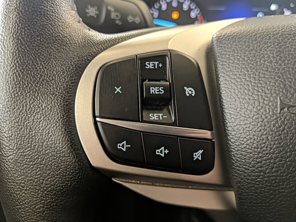 Used 2023 Ford Explorer XLT w/ Equipment Group 202A image 17