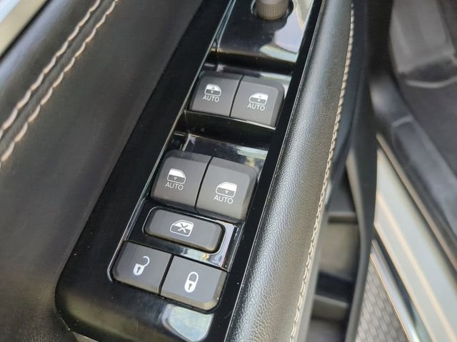 Used 2024 Jeep Wagoneer Series II w/ Flexible Seating Group image 22