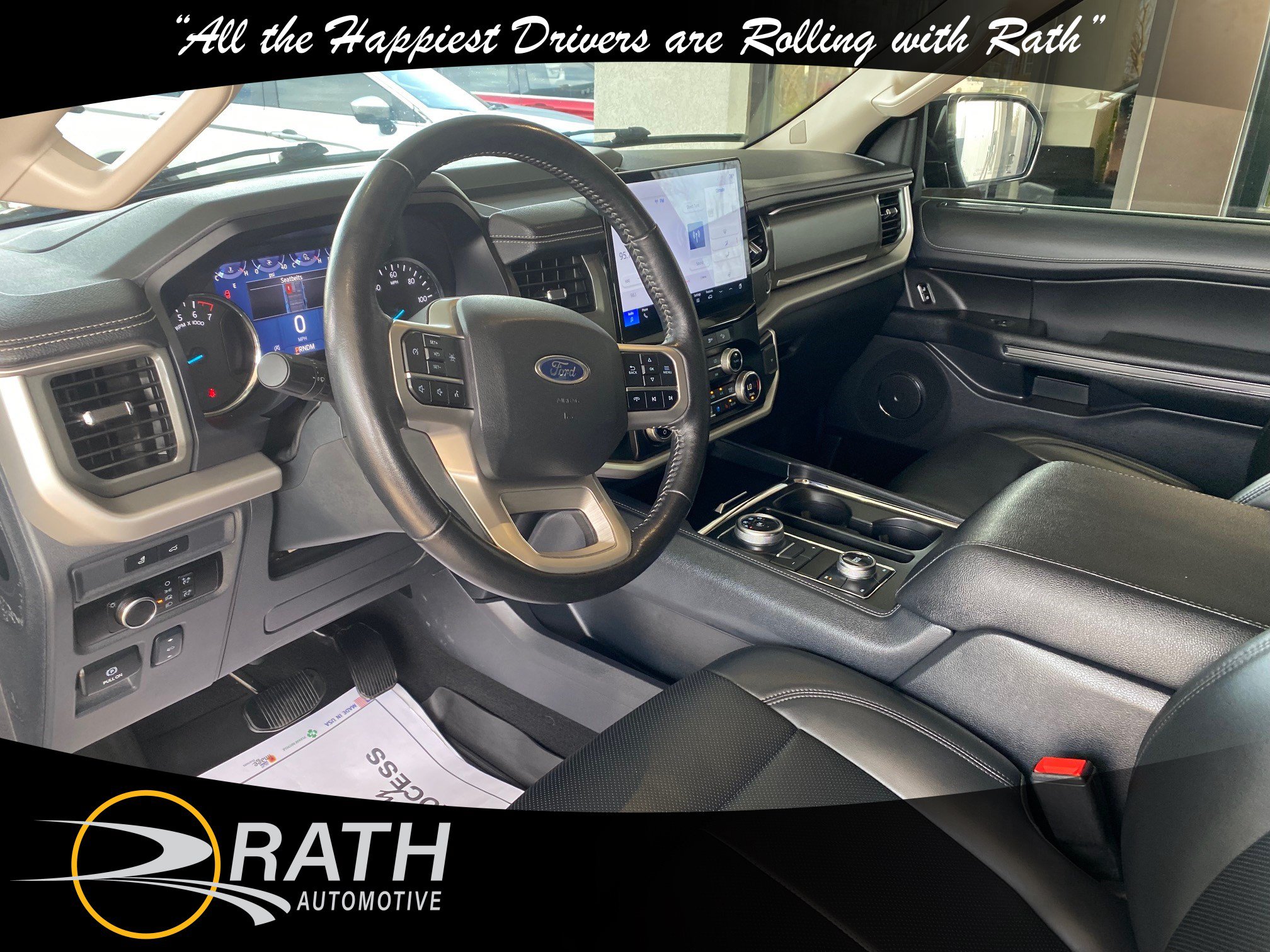 Used 2024 Ford Expedition XLT AWD/4WD image 12