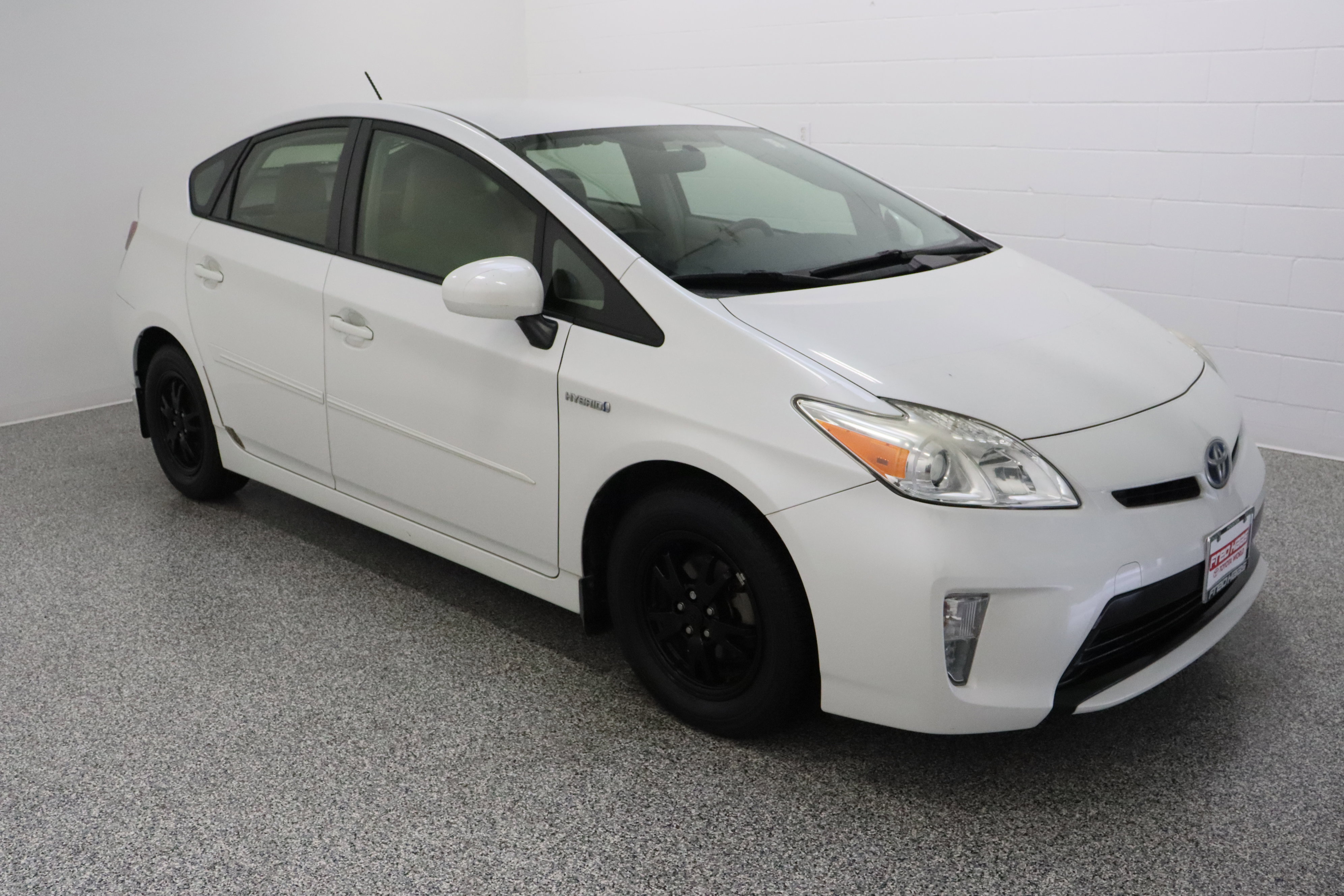 Used 2014 Toyota Prius Three FWD image 4