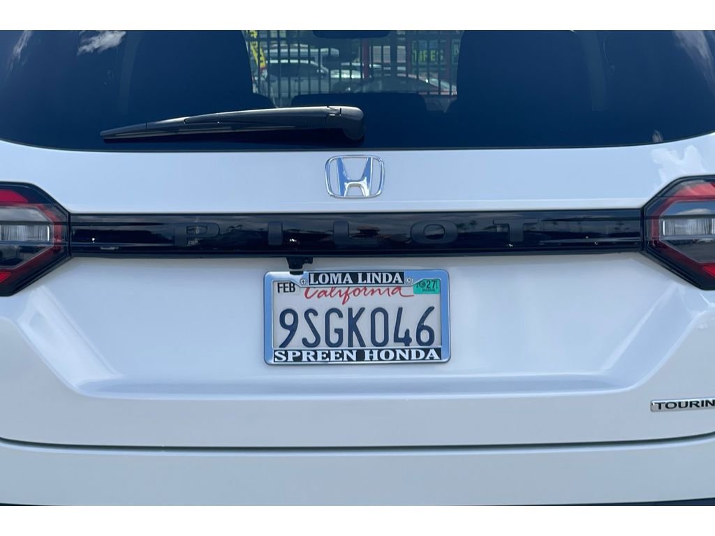 Certified 2025 Honda Pilot Touring image 49