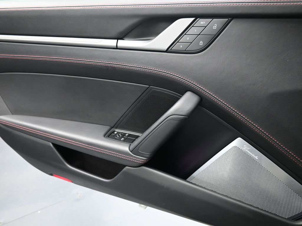 Certified 2023 Porsche 911 Carrera w/ Premium Package image 23