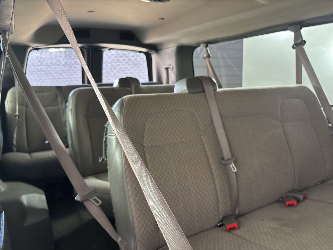 Used 2017 Chevrolet Express 3500 LT w/ LT Preferred Equipment Group image 19