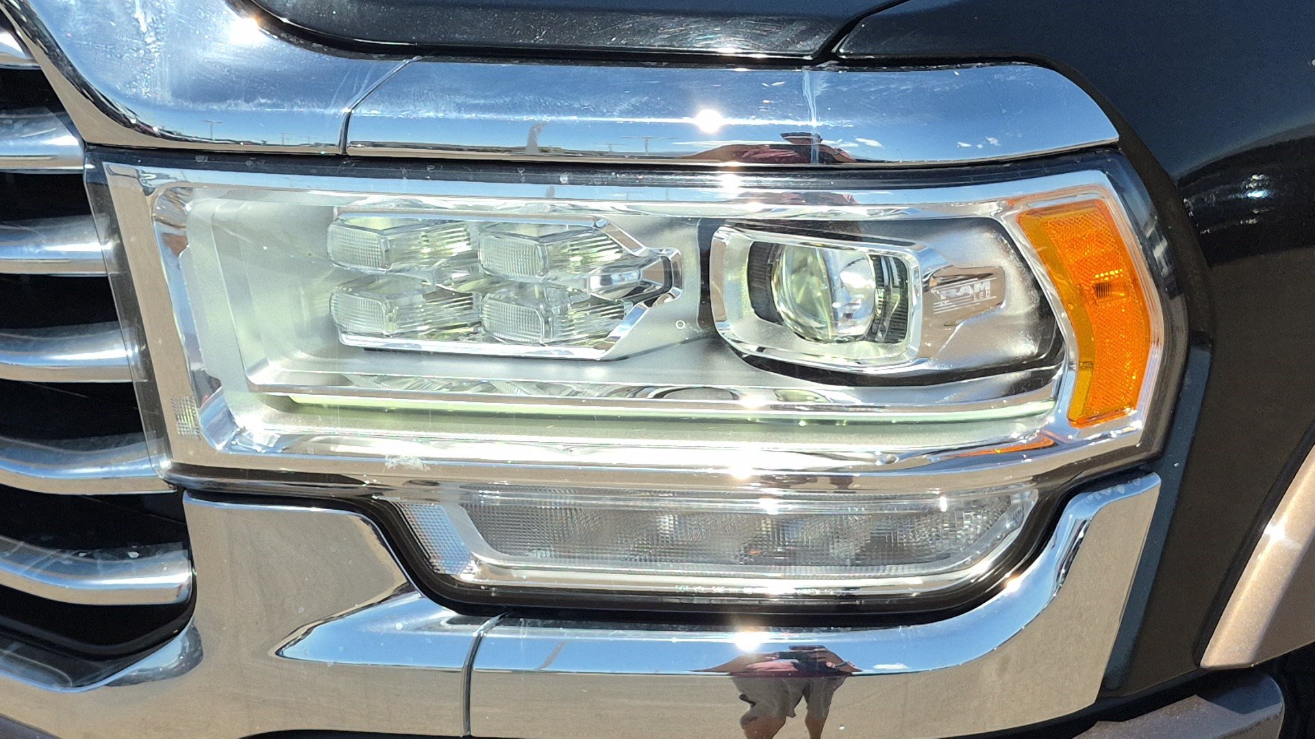 Used 2024 RAM 3500 Limited w/ Safety Group AWD/4WD image 9