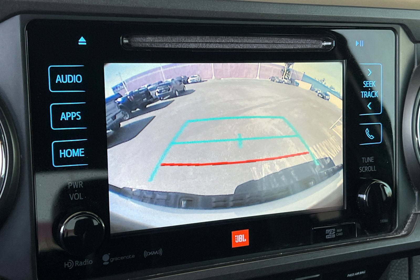 Used 2019 Toyota Tacoma TRD Off-Road w/ TRD Premium Off Road Package AWD/4WD image 26