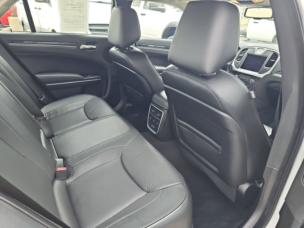 Used 2023 Chrysler 300 Touring L w/ Popular Equipment Group image 11