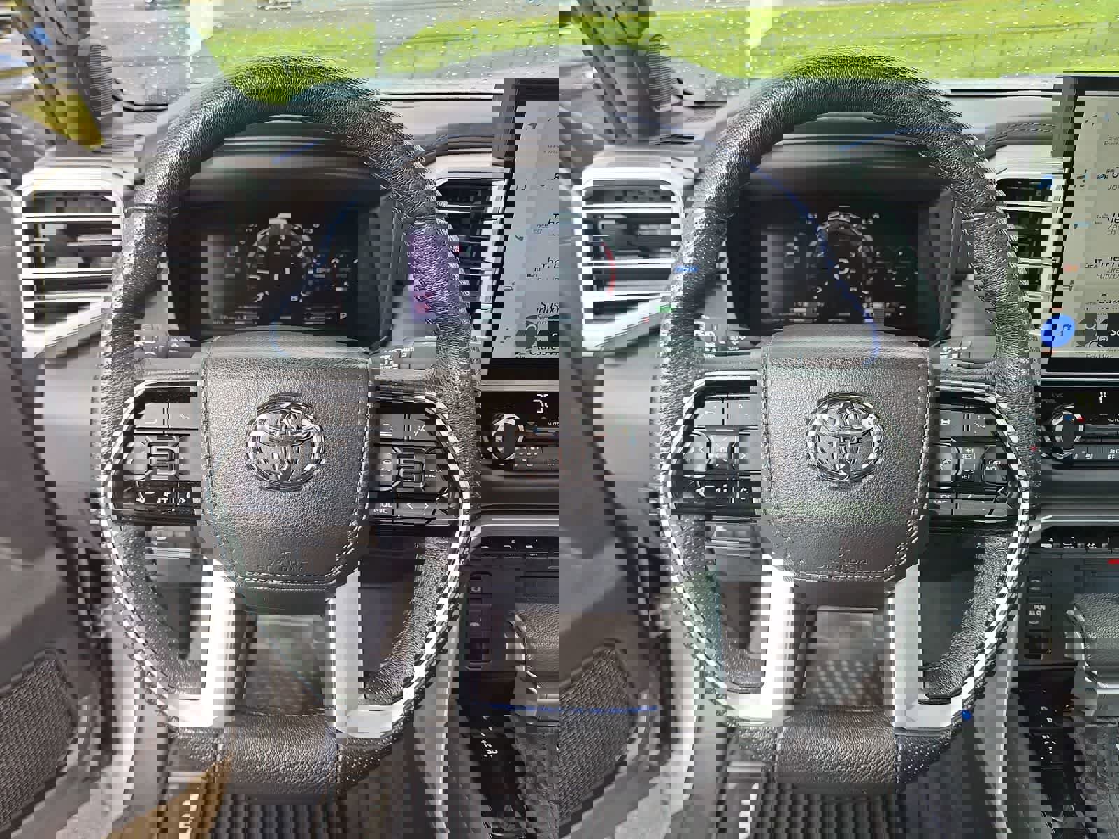 Used 2022 Toyota Tundra Platinum image 24